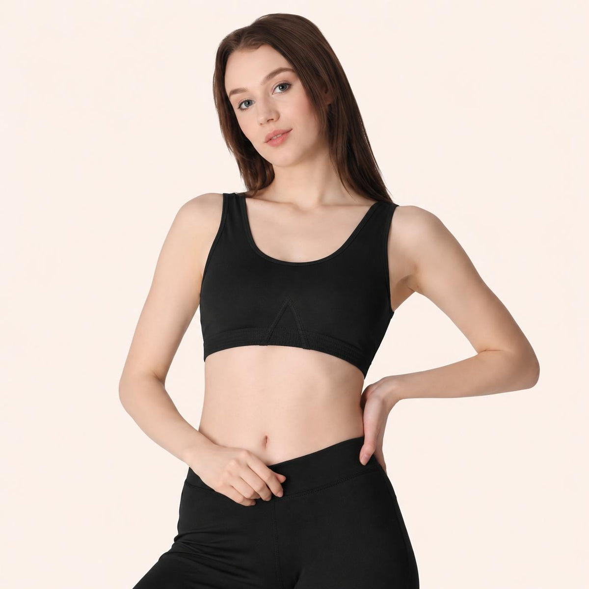 Black Racerback Wire-Free Stretch Sports Bra – Renova